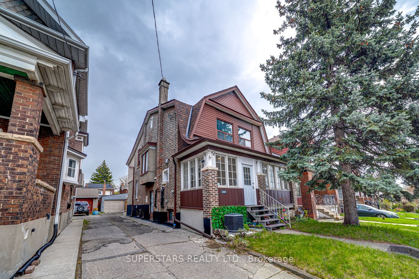 1587 Dufferin Street W, Toronto, ON, M6H 3L5