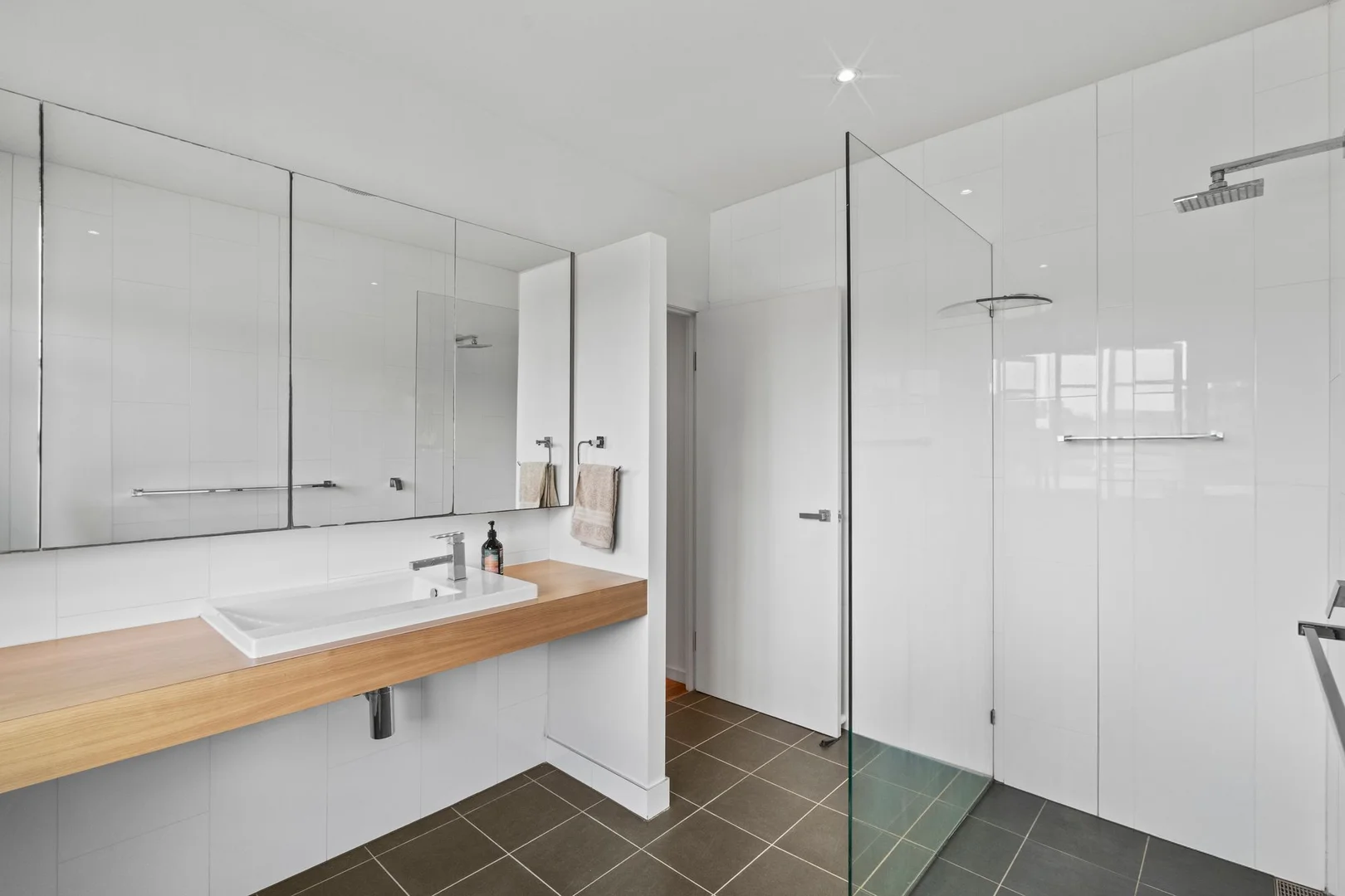 Additional image 19 of 54 Wongara Street, Clayfield QLD 4011