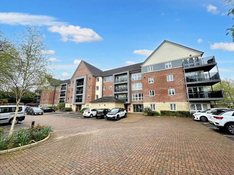 Broadfield Court, Park View Road, Prestwich M25
