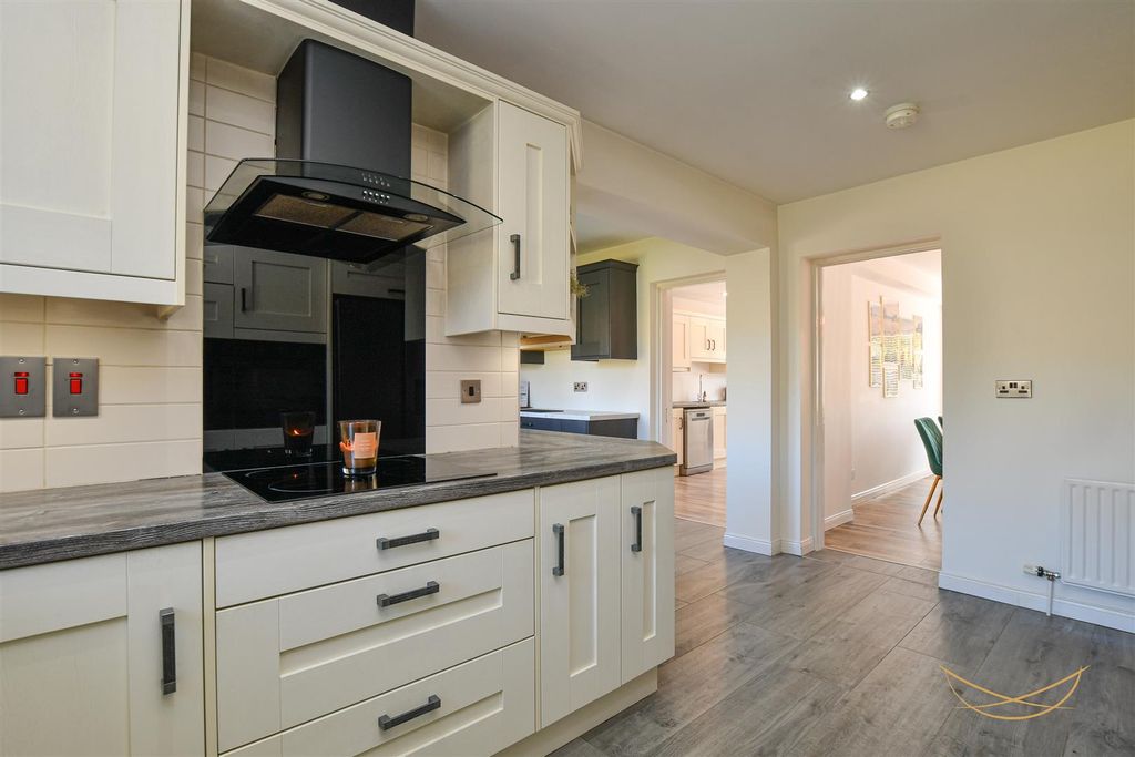 Additional image 29 of 5 bed detached house for saleHydepark Close, Newtownabbey BT36