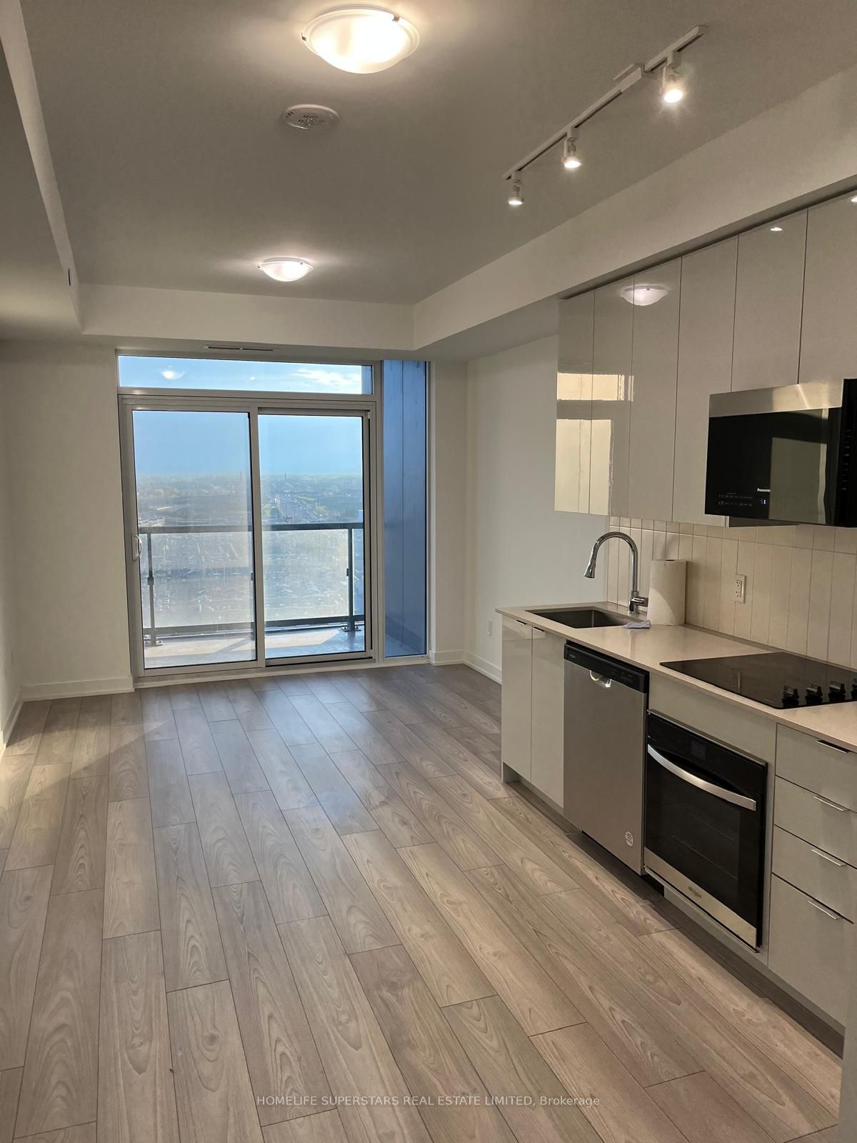 Additional image 2 of 1912-10 Abeja Street, Vaughan, ON, L4K 0R4