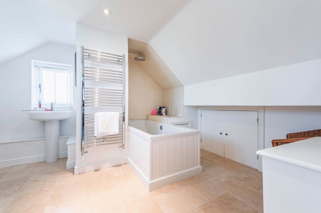 Additional image 18 of 4 bed detached house for saleLansdowne, Bourton-On-The-Water GL54