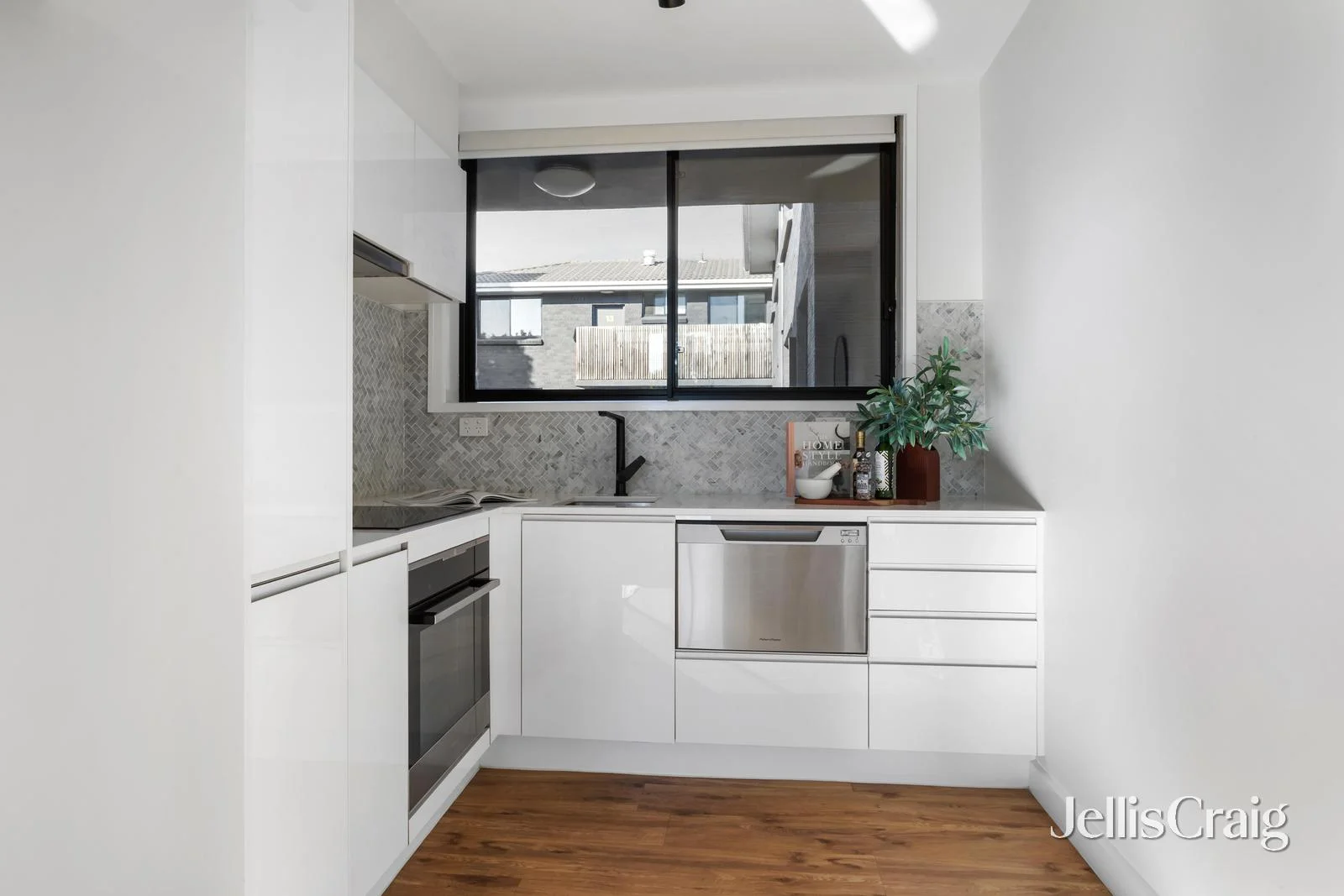 Additional image 3 of 3/28 McArthur Street, Malvern VIC 3144