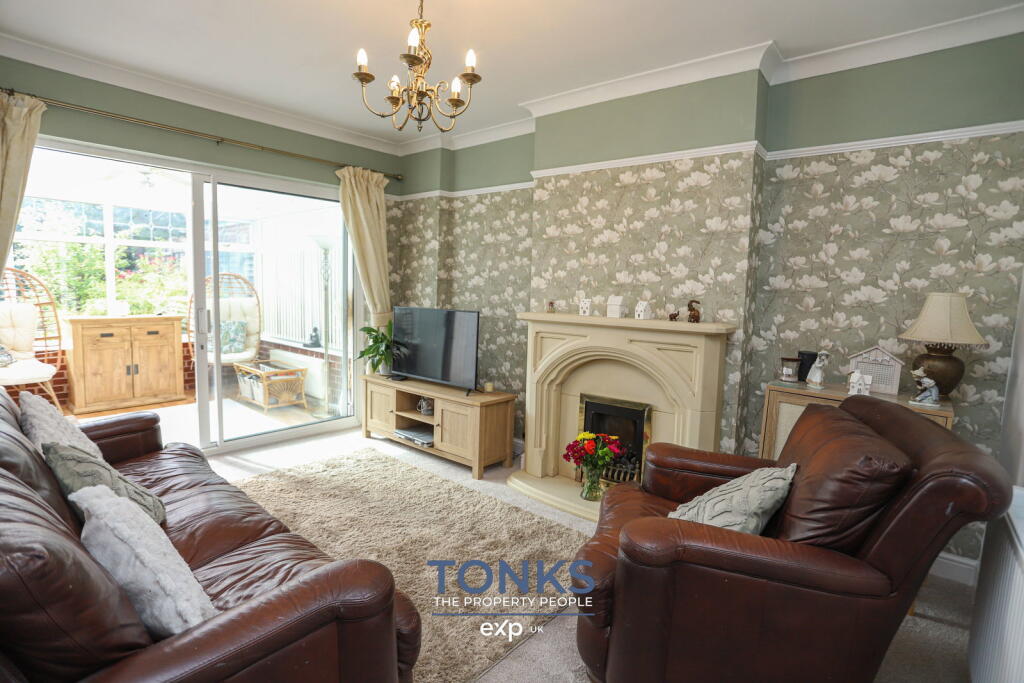 Timbertree Road, Cradley Heath, B64 7LE photo 2
