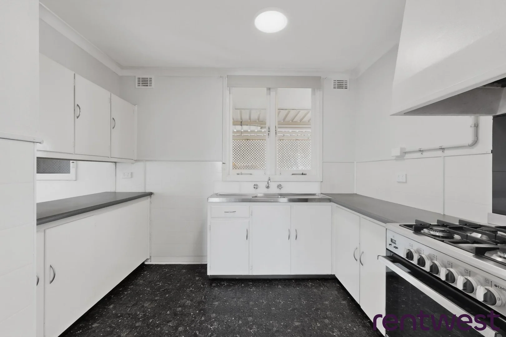 Additional image 4 of 73 Woolgar Way, Lockridge WA 6054