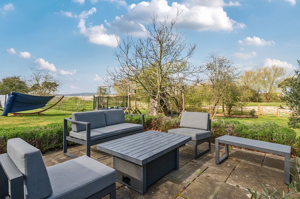 Additional image 37 of 6 bed semi-detached house for saleNew Passage Road, New Passage BS35