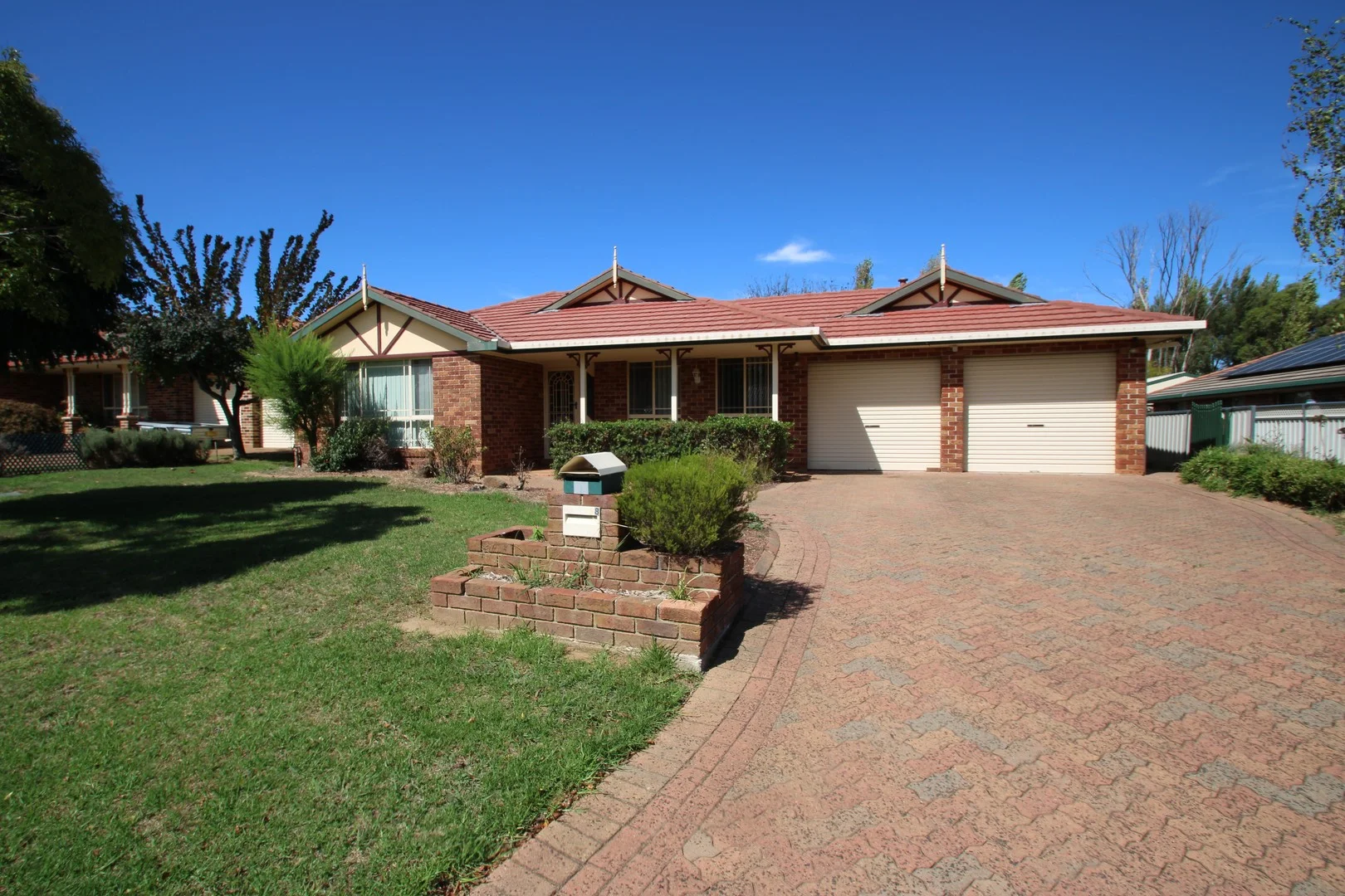 88 Turner Crescent, Orange NSW 2800