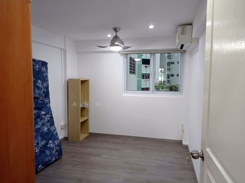 406 Tampines Street 41 photo 3