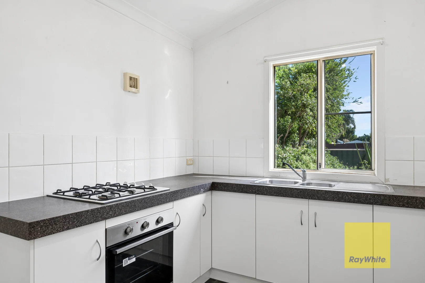 Additional image 5 of 4A Werndley Street, Armadale WA 6112