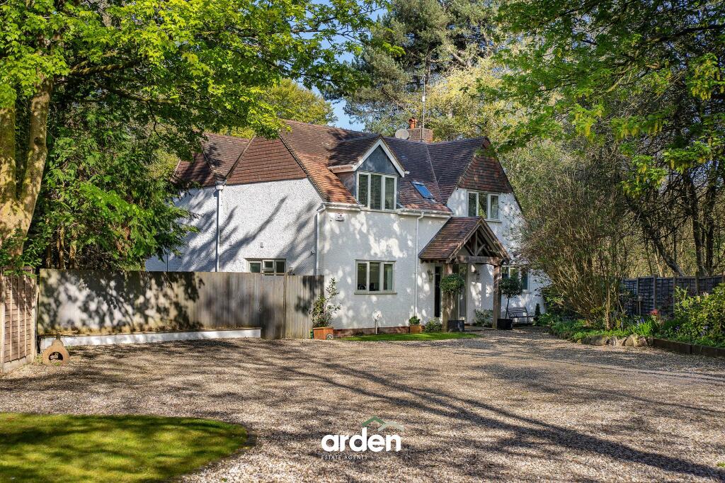 Additional image 34 of Mearse Lane, Barnt Green, B45