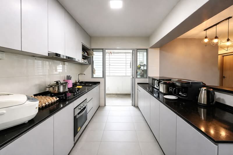 102A Canberra Street photo 3