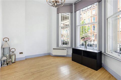 Warwick Road, Earls Court, London SW5