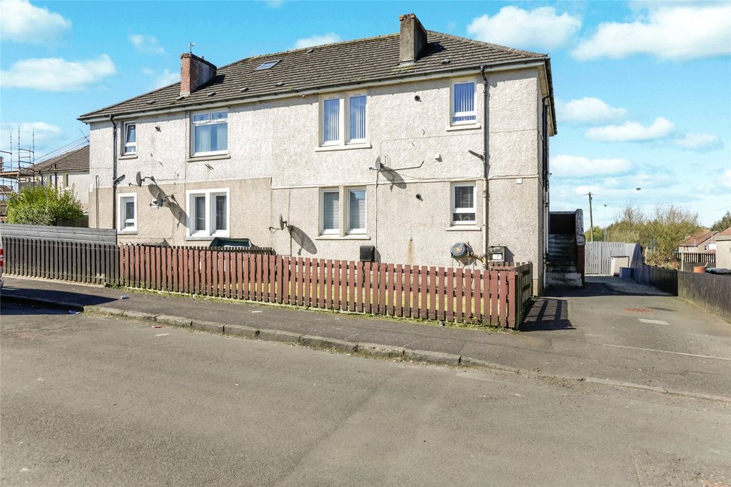 2 bed maisonette for saleMollison Avenue, Harthill, Shotts, North Lanarkshire ML7