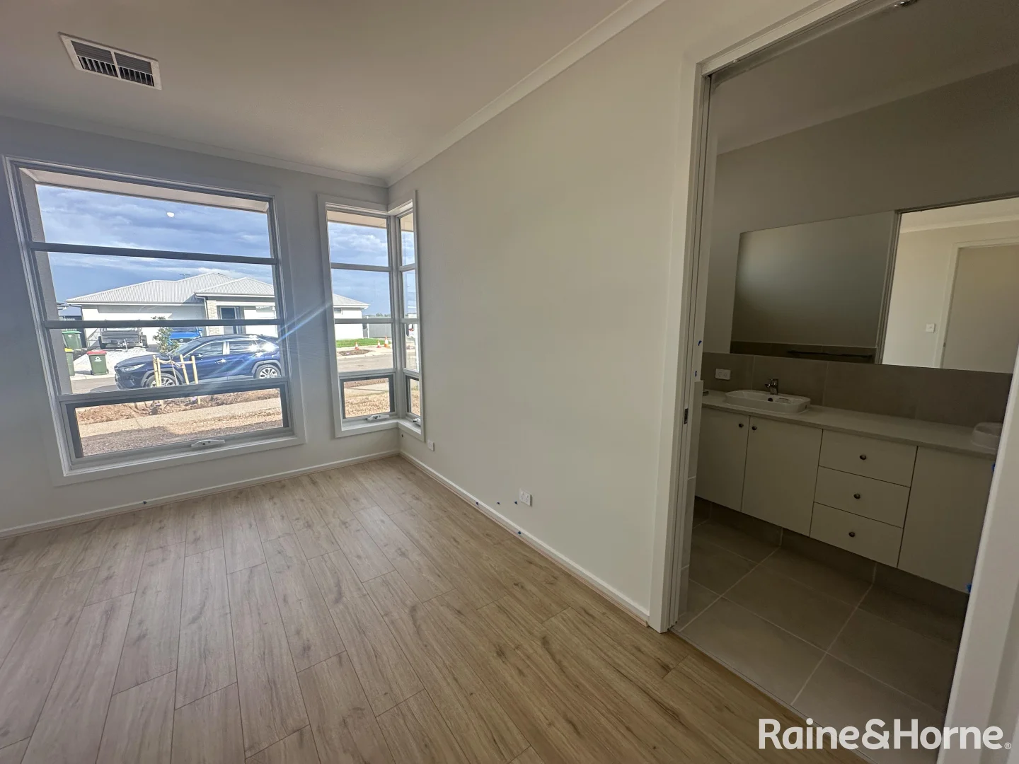 Additional image 19 of 127 Central Avenue, Roseworthy SA 5371