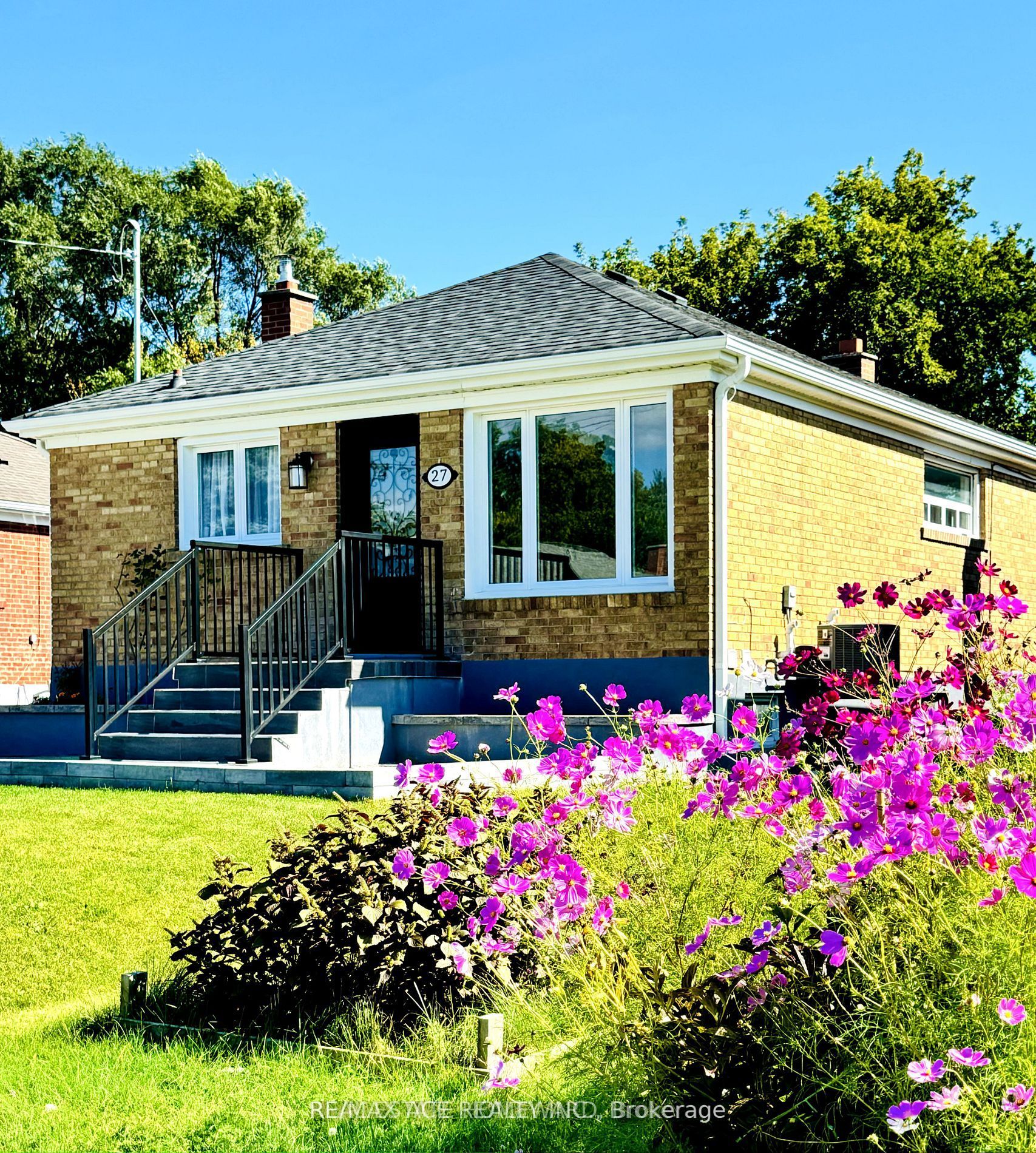 Bsmt-27 Tansley Avenue, Toronto, ON, M1J 1P2