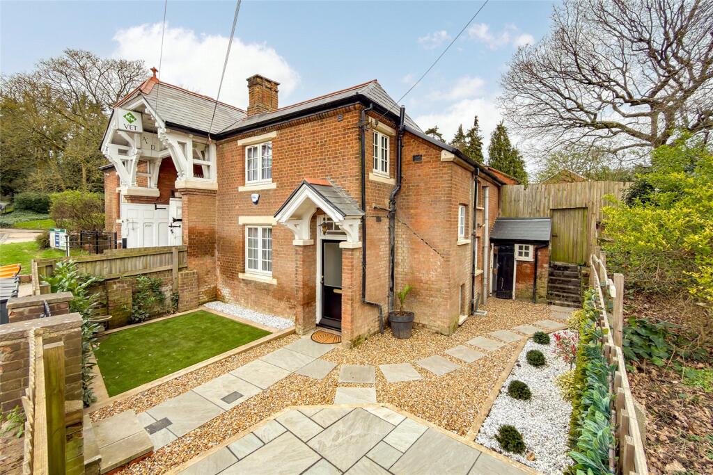St. Stephens Hill, St. Albans, Hertfordshire, AL1