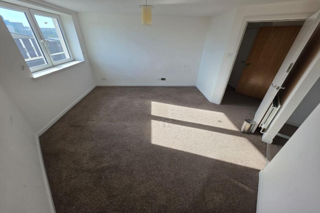 Additional image 2 of 7, Dee Village, Millburn St, 3rd Floor Flat, Aberdeen, AB116LG