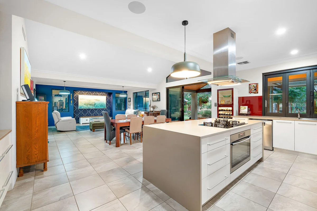 8 Meldrum Loop, Bedfordale WA 6112 photo 5