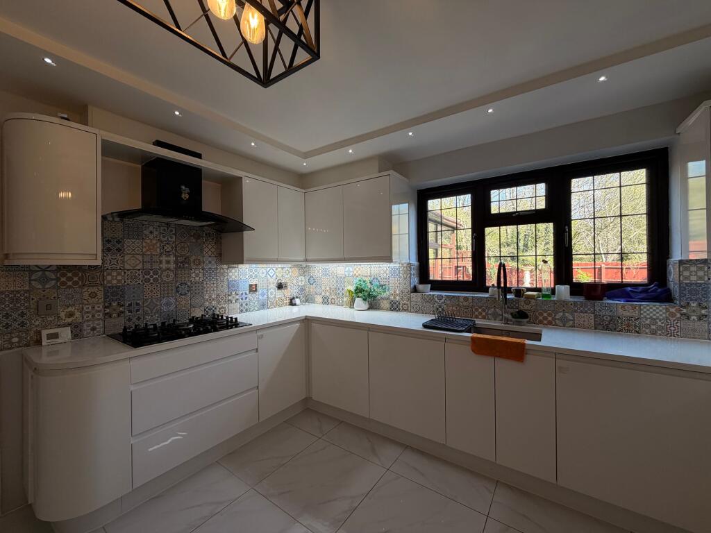 Additional image 5 of Oldacre Close, Sutton Coldfield, B76