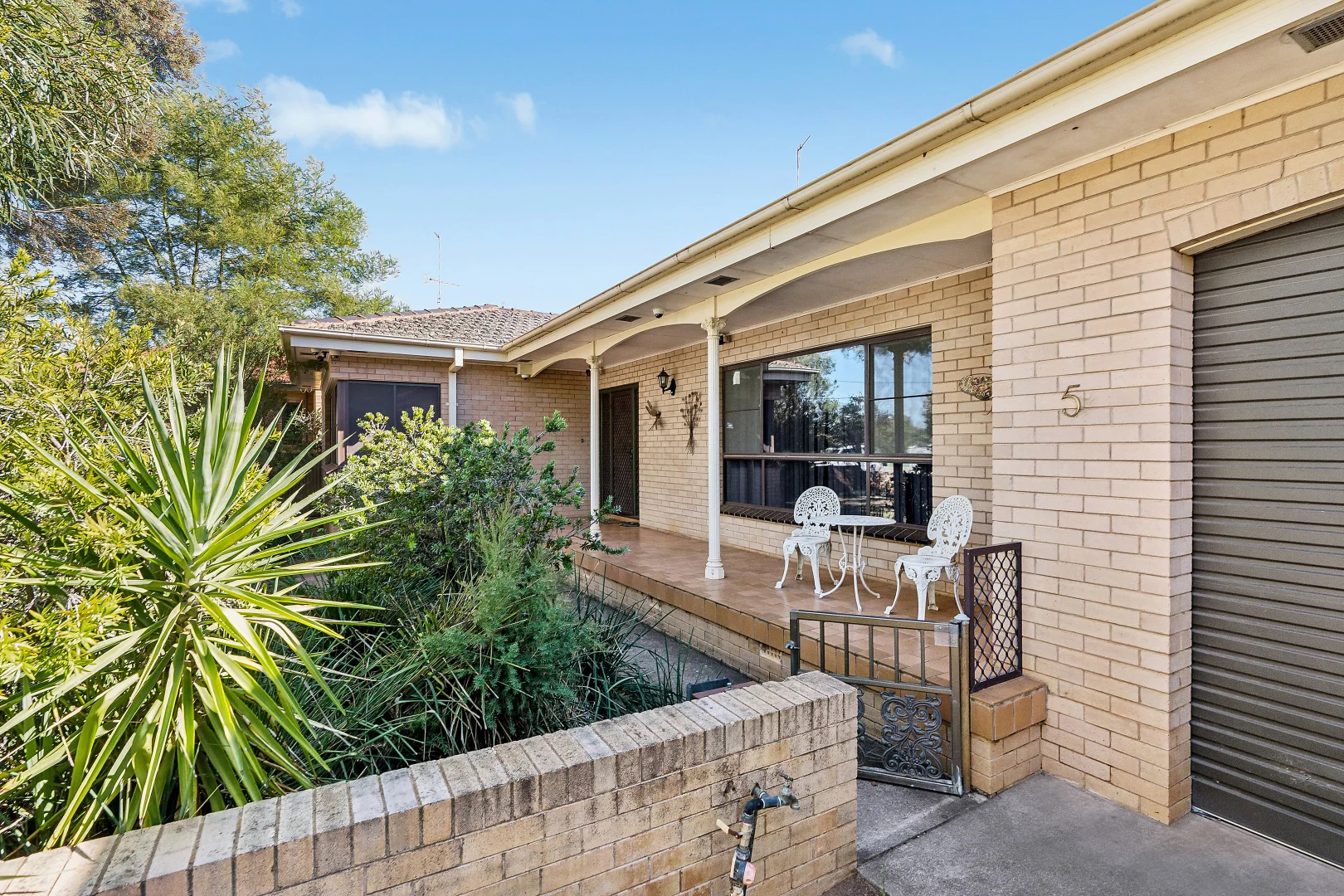 Additional image 2 of 5 Audley Street, Narrandera NSW 2700