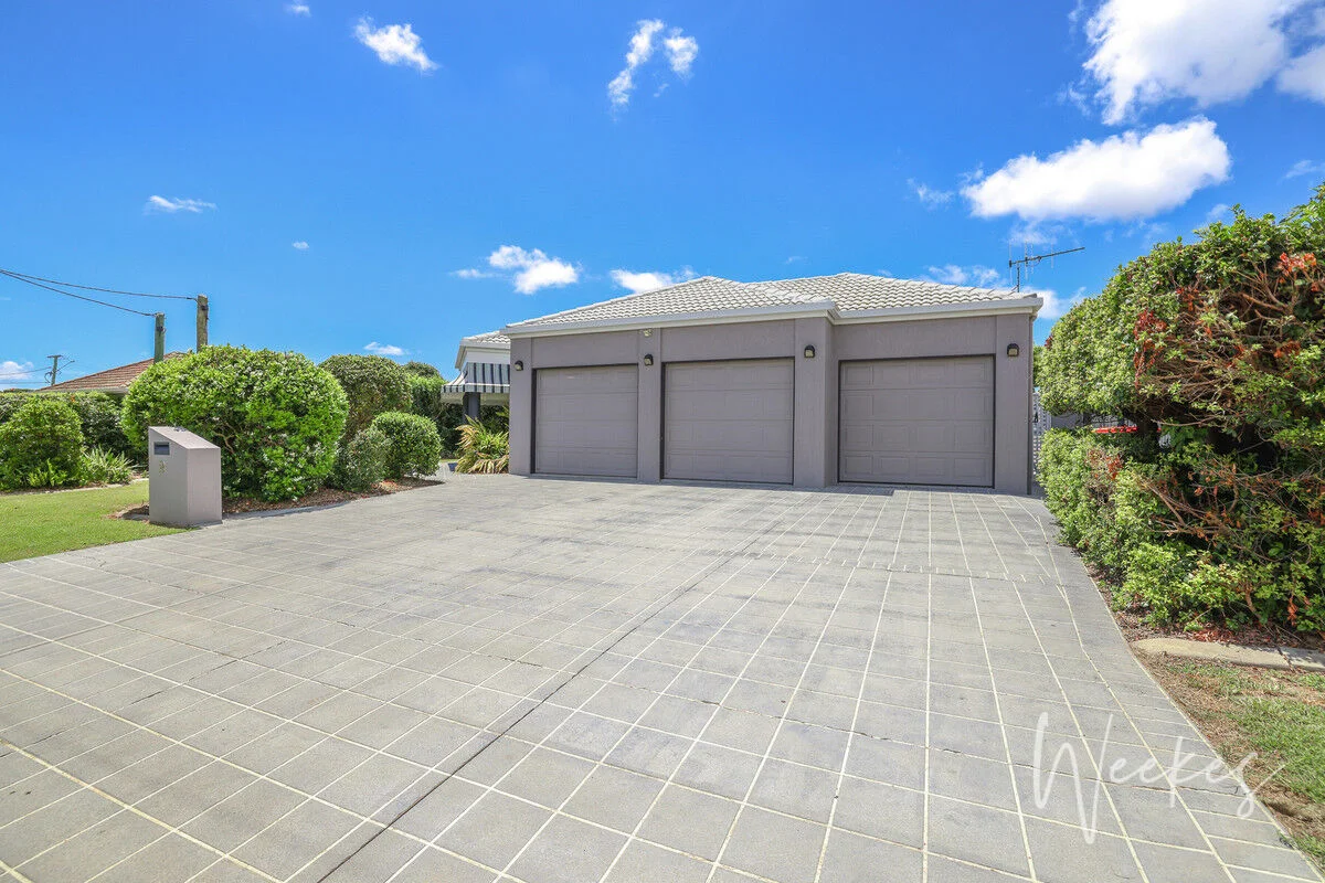 2 Dexter Street, Svensson Heights QLD 4670
