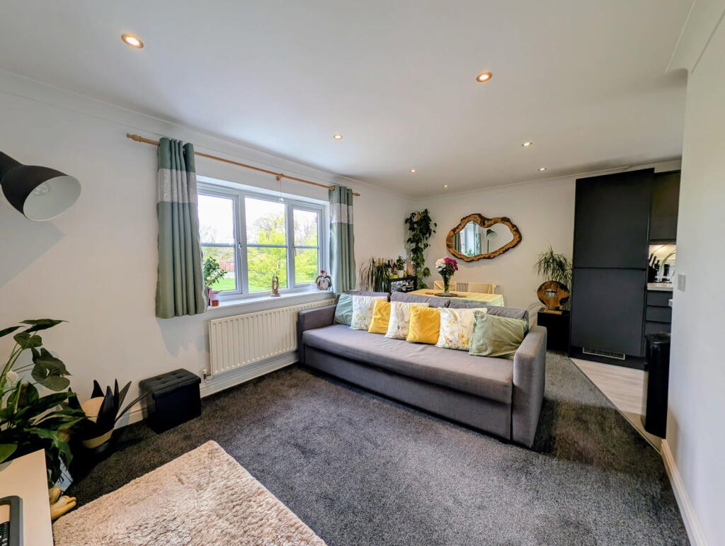 Additional image 3 of Stockley Crescent, Shirley, Solihull, B90