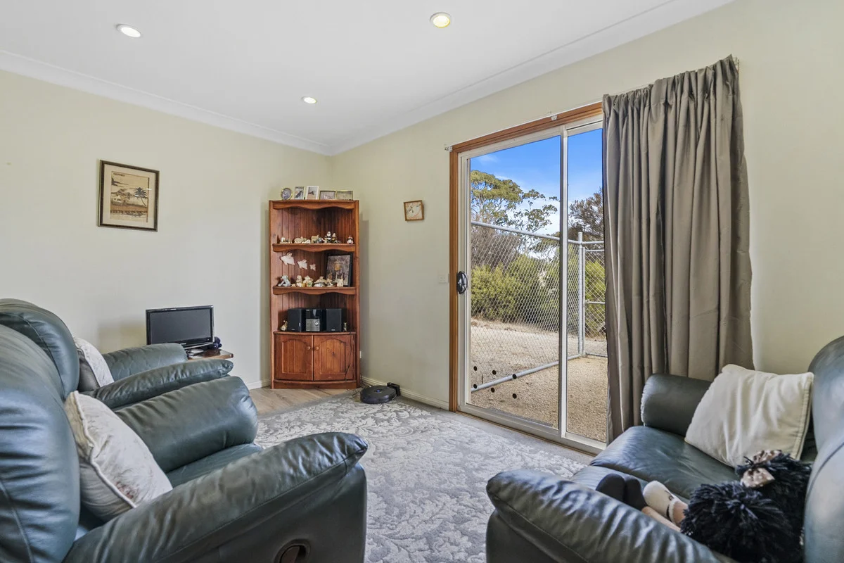 Additional image 11 of 27 Francis Street, Swansea TAS 7190