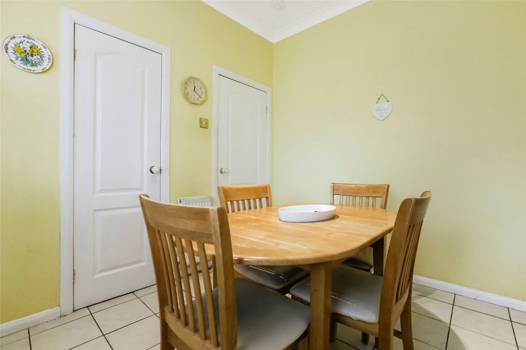 Additional image 11 of 2 bed flat for saleAndrew Drive, Clydebank, Dunbartonshire G81