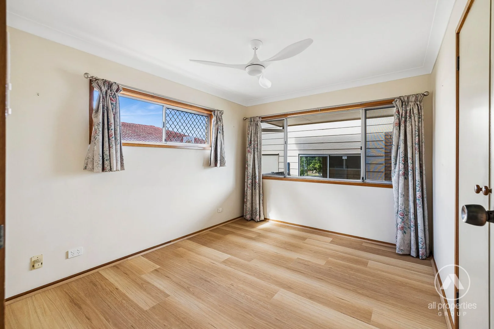 Additional image 9 of 38 CAMELOT CRESCENT, Hollywell QLD 4216