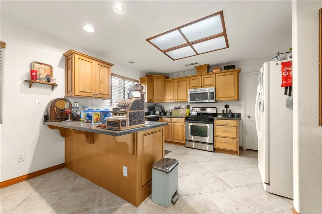 Additional image 94 of 12681 Bryant St, Yucaipa, CA 92399