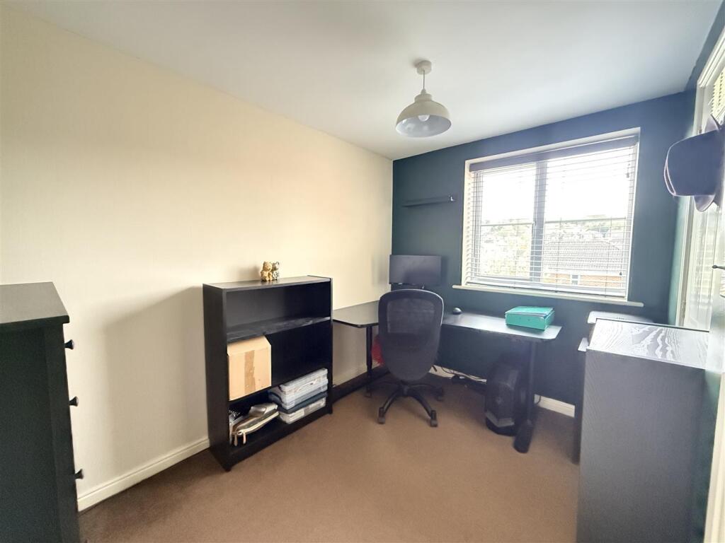 Additional image 12 of Luanne Close, Cradley Heath
