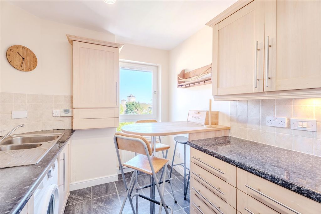 Additional image 7 of 2 bed flat for saleWhinny Burn Court, Motherwell ML1