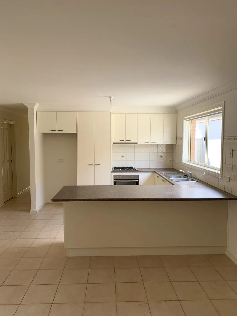 Additional image 3 of 8 Wyperfeld Circuit, Caroline Springs VIC 3023