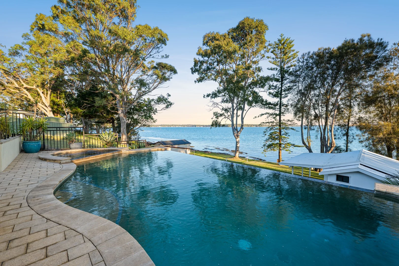 14 Buttaba Road, Brightwaters NSW 2264