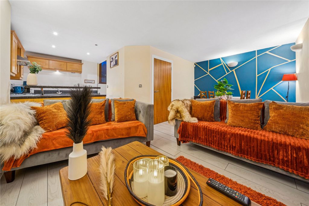 Additional image 13 of 4 bed terraced house for saleBear Yard Mews, Bristol, Somerset BS8