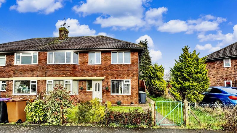 2 bed flat for saleGrange Road, Bracebridge Heath LN4