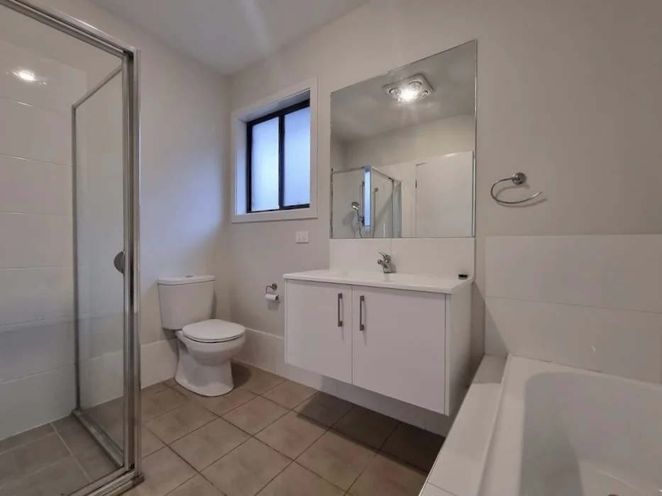 Additional image 14 of 3 Brunton Place, St Helens Park NSW 2560