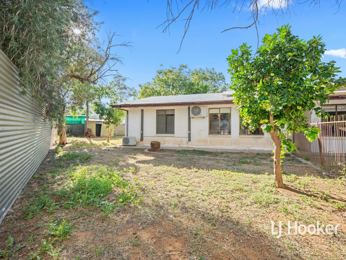 Additional image 4 of 2/4 Teatree Court, Sadadeen NT 0870