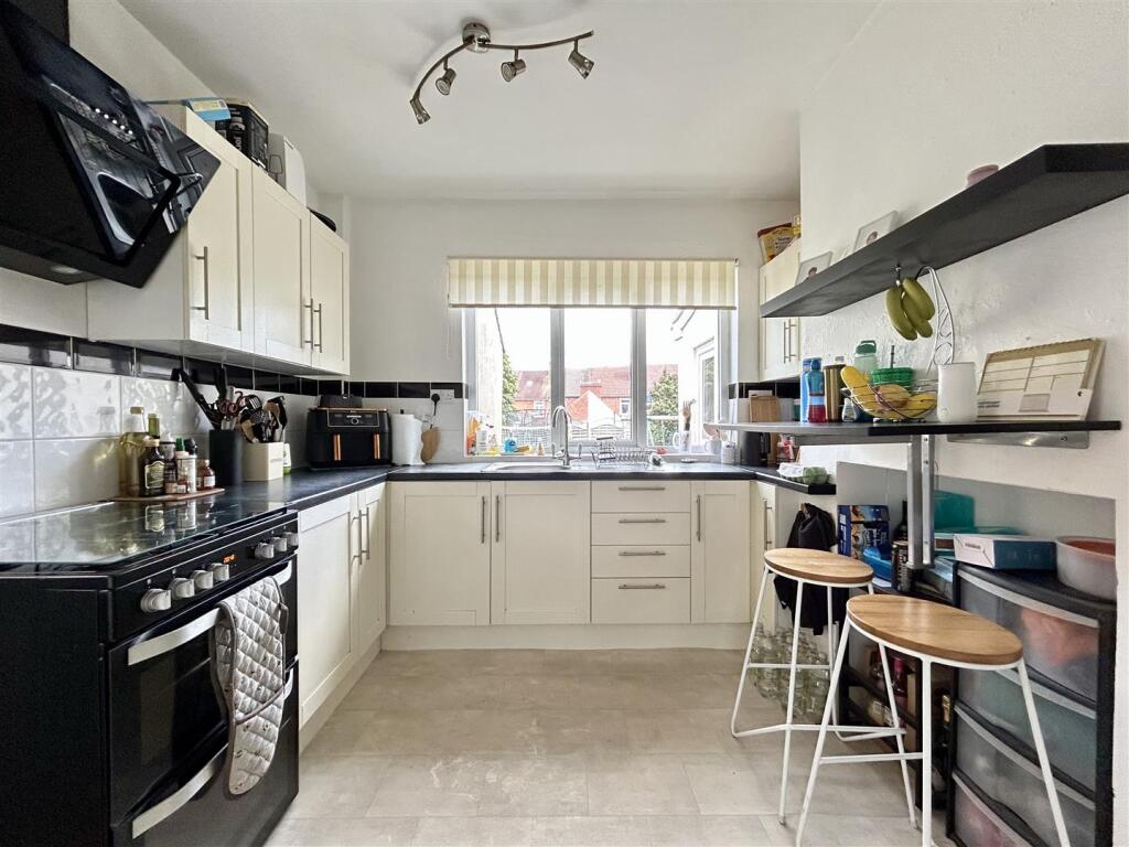 Additional image 7 of Springfield Drive, Halesowen