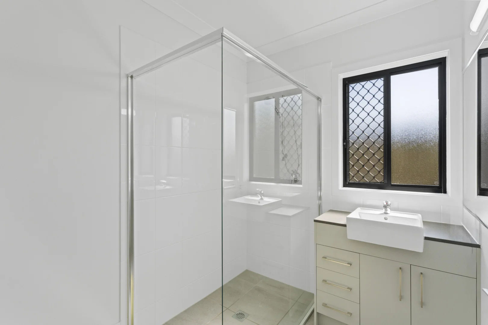 Additional image 13 of 11 Hayes Street, Raceview QLD 4305