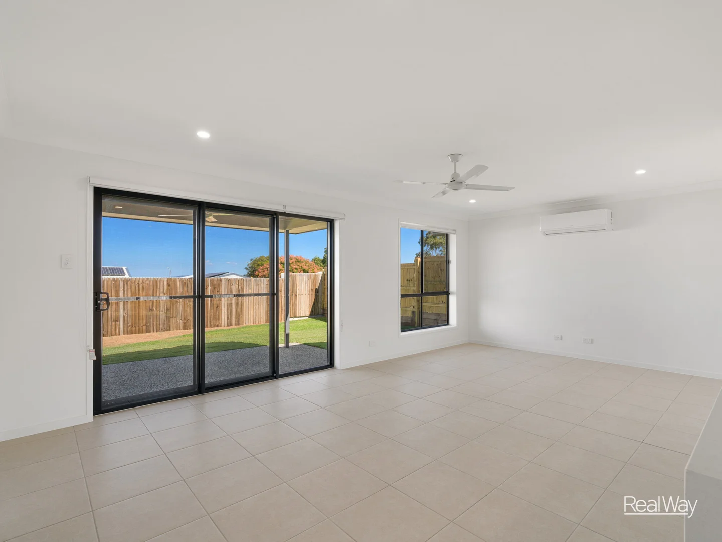 Additional image 3 of 24 Natasha Circuit, Westbrook QLD 4350