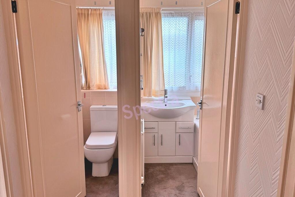 Manningford Road, Kings Heath, B14 photo 4