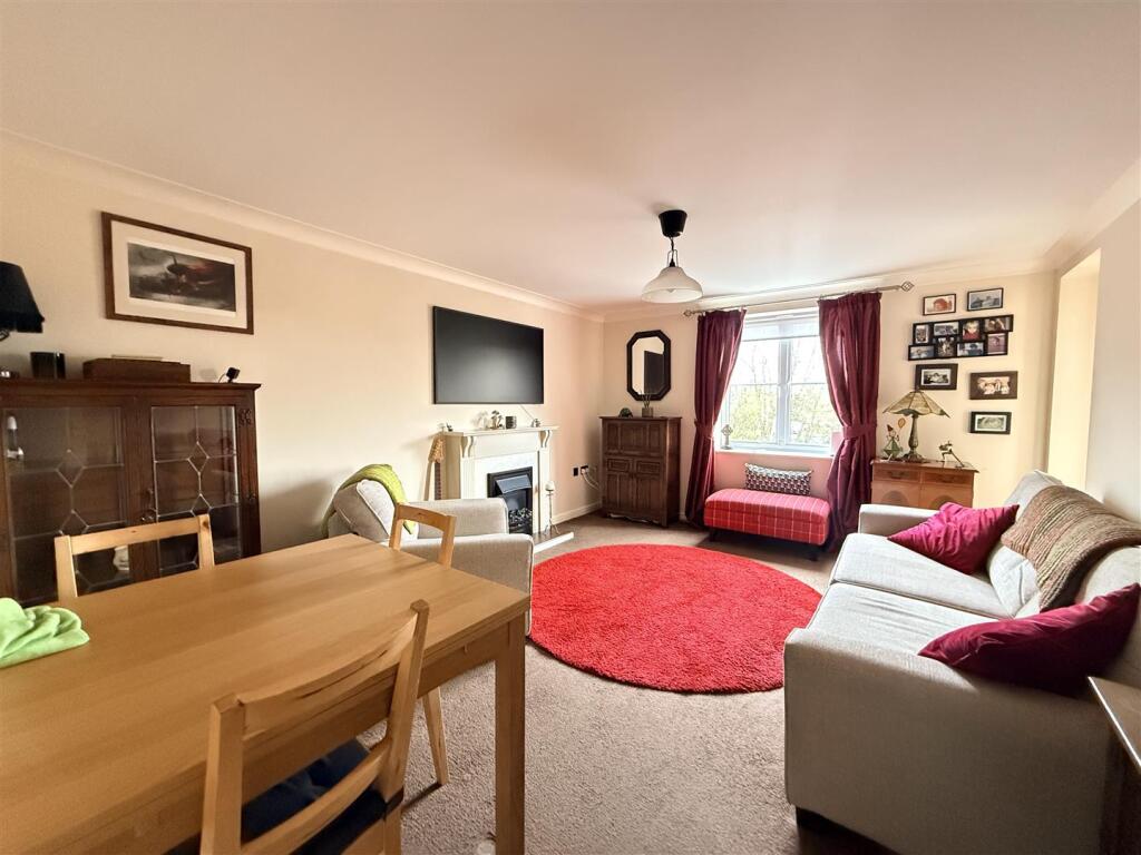 Additional image 2 of Luanne Close, Cradley Heath