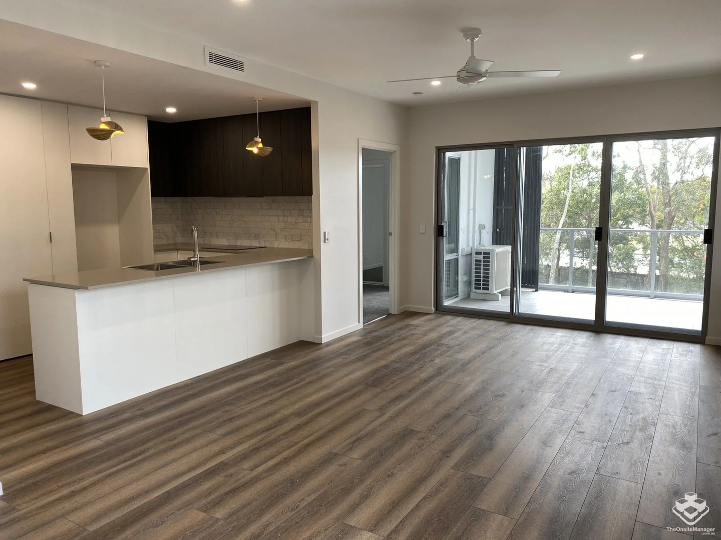 Additional image 7 of ID:21174082/30 Careel Close, Helensvale QLD 4212