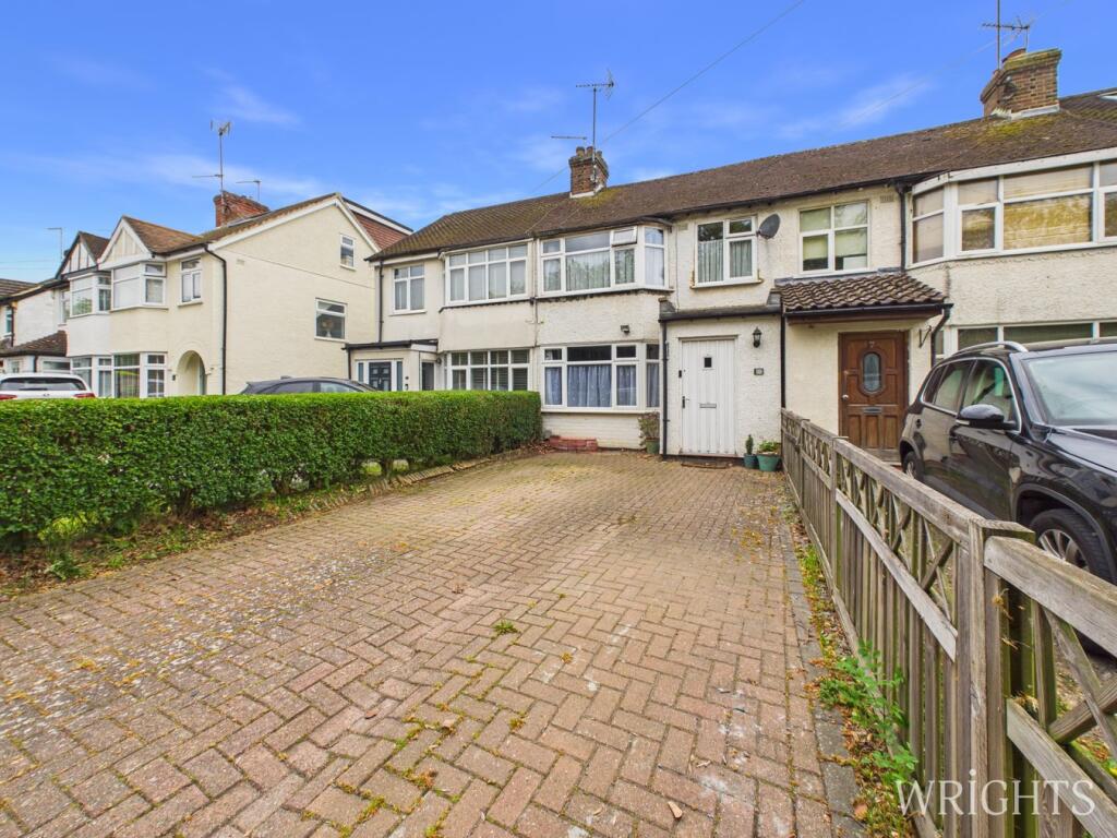 Green Lanes, Hatfield, AL10