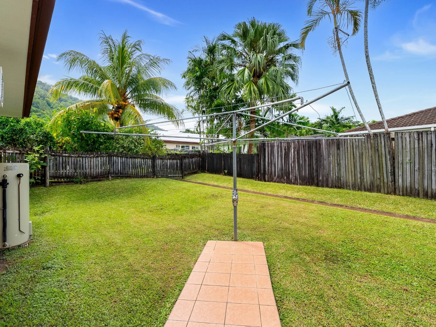 Additional image 27 of 7 Grimes Close, Kanimbla QLD 4870