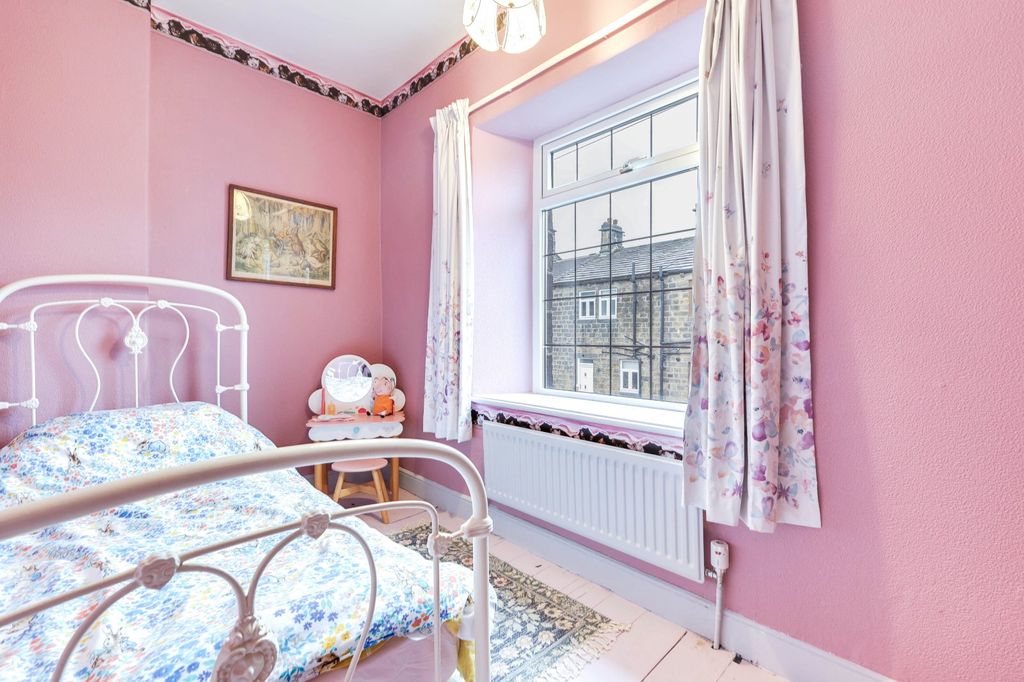 Additional image 12 of 3 bed semi-detached house for saleNorth Street, Rawdon, Leeds, West Yorkshire LS19