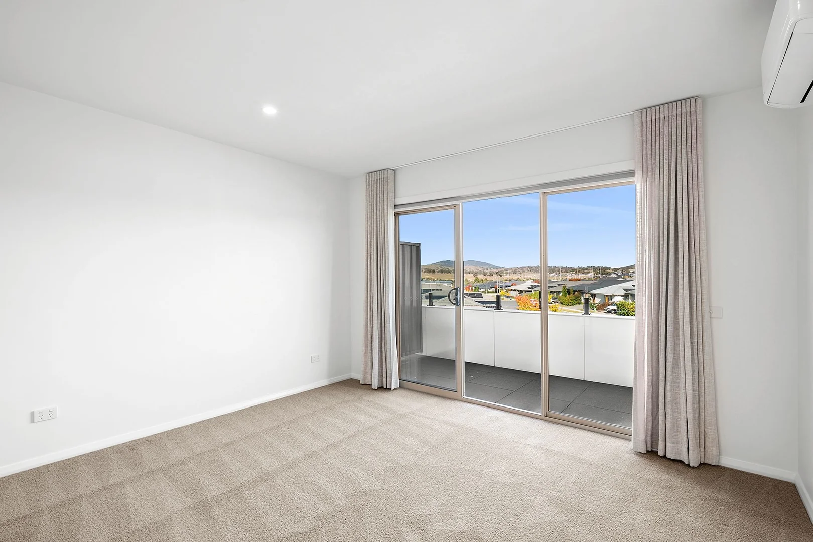 Additional image 10 of 3/174 Gorman Drive, Googong NSW 2620