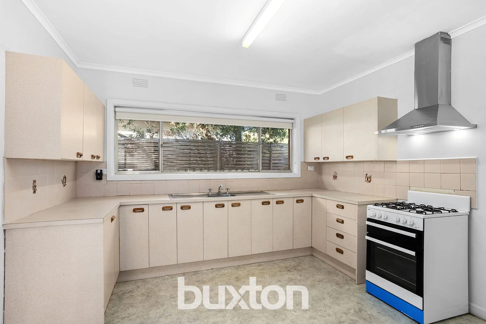 Additional image 3 of 20 Royal Road, Bonbeach VIC 3196