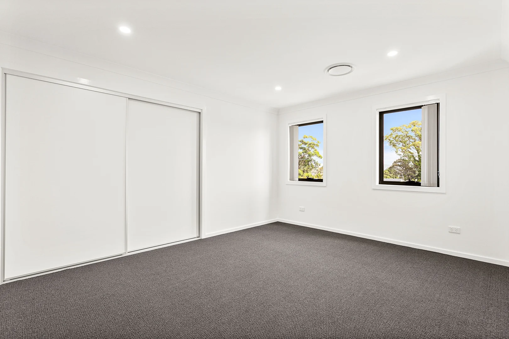 Additional image 4 of 23A Deakin Street, Oak Flats NSW 2529